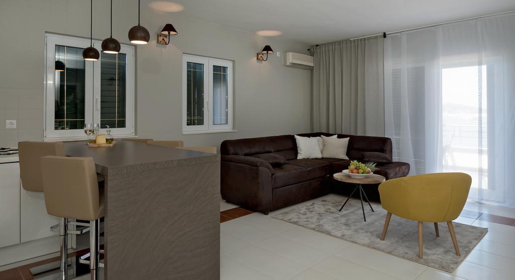 Apartman Roza Рогозниця Екстер'єр фото