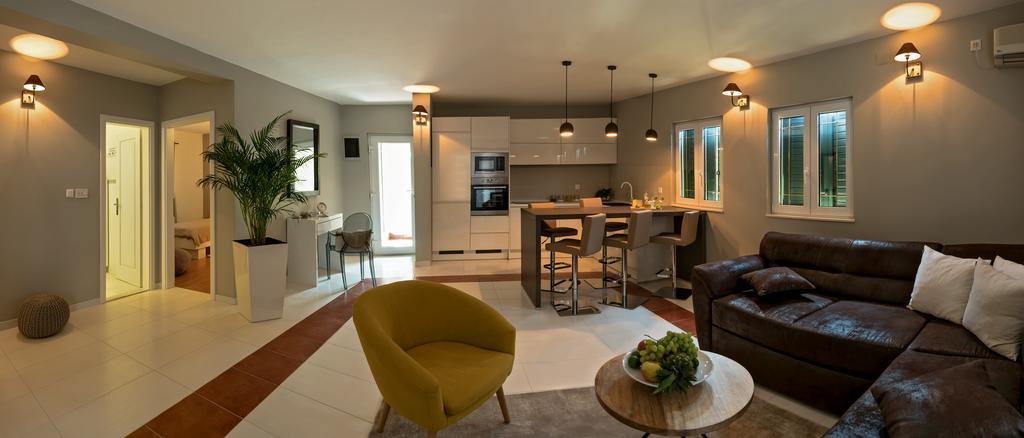 Apartman Roza Рогозниця Екстер'єр фото